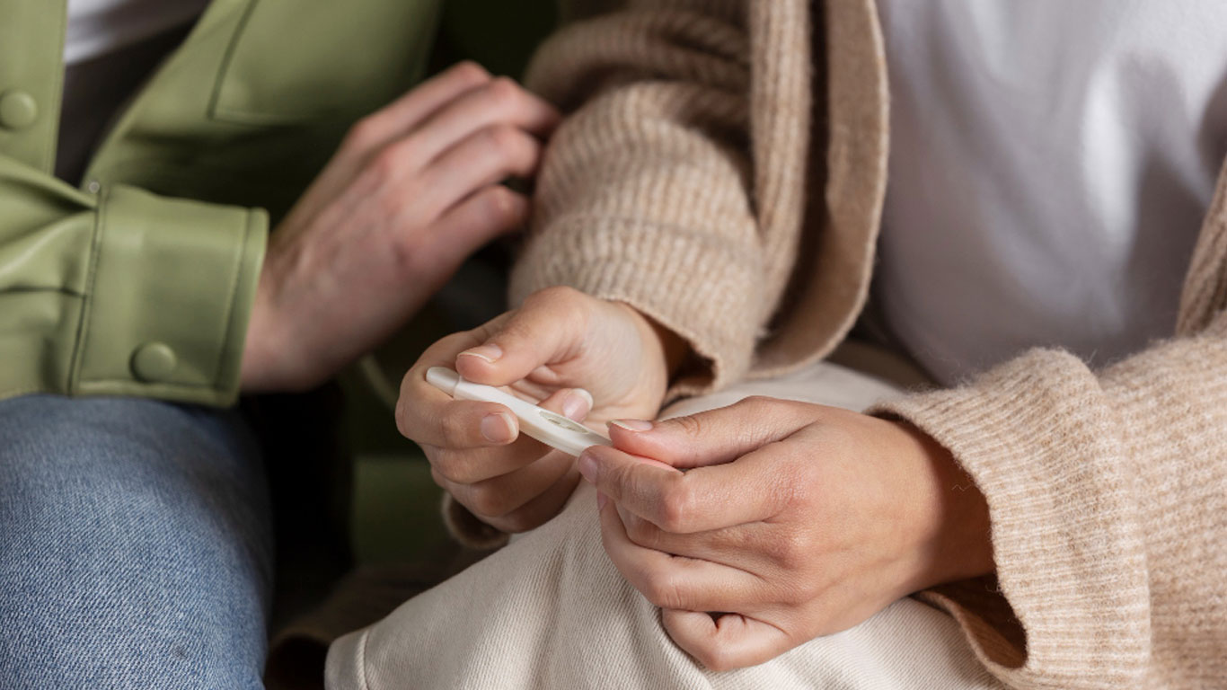 İnfertilite Belirtileri Nelerdir? Erken Fark Etmek ve Süreci Sağlıklı Yönetmek
